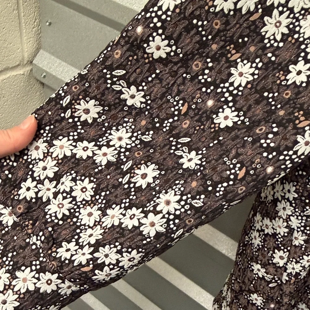 Tuckernuck Puff Sleeve Square Neck Floral Top‎ Size XXL Feminine Office Blouse